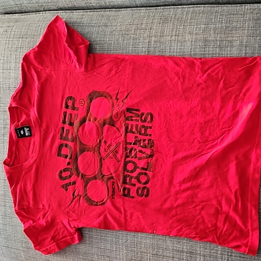 10 Deep Red Tshirt